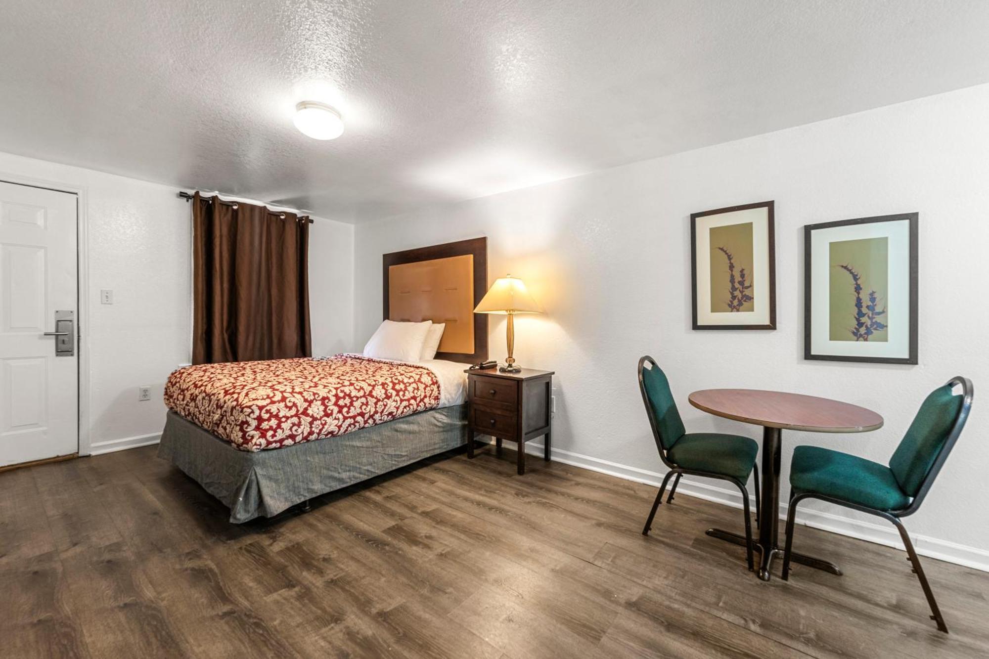 Extended Stay Studios Montgomery Exterior foto